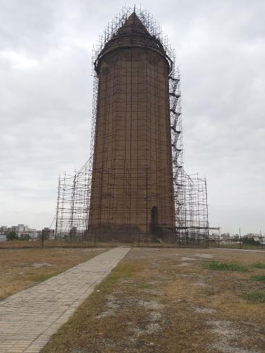 برج گنبد کاووس (قابوس)