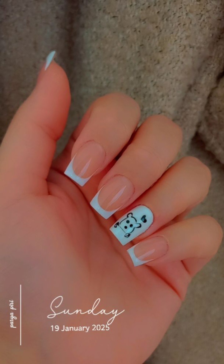 پریا ناخن کار