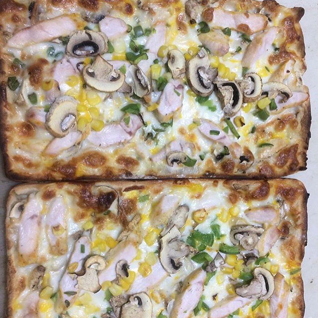 پیتزا متری کاج