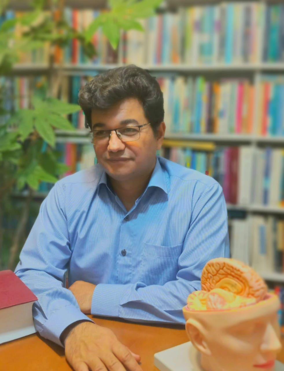 حجامت و فصد خون افسریه تحت نظر پزشک