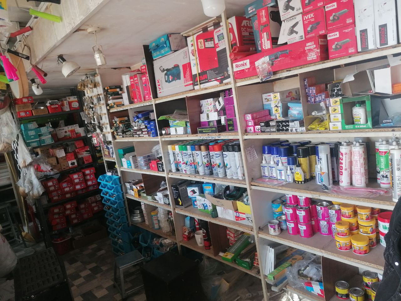 ابزار و یراق حبیبی