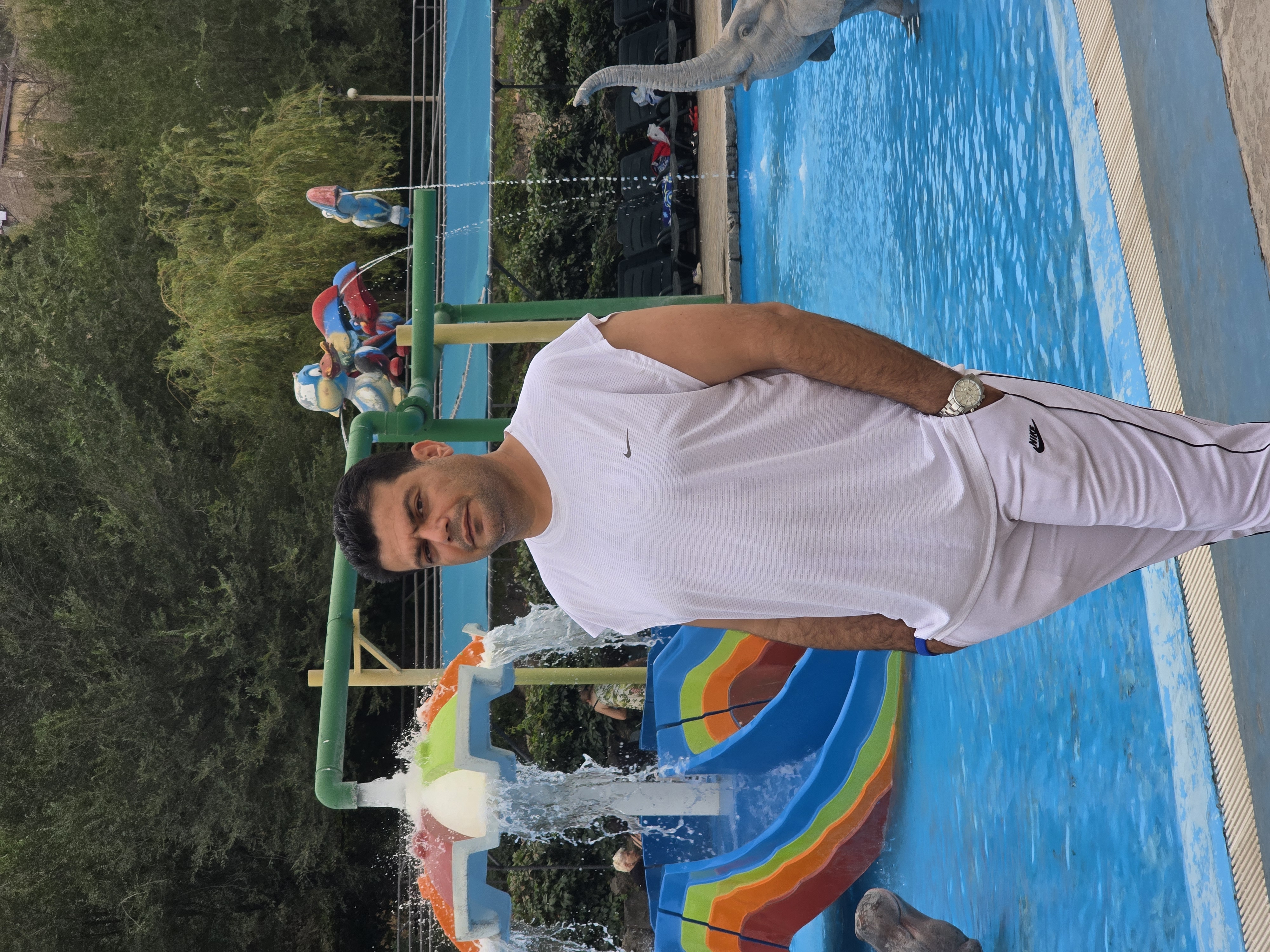 وکیل و روانشناس دکتر انوش اطمینان