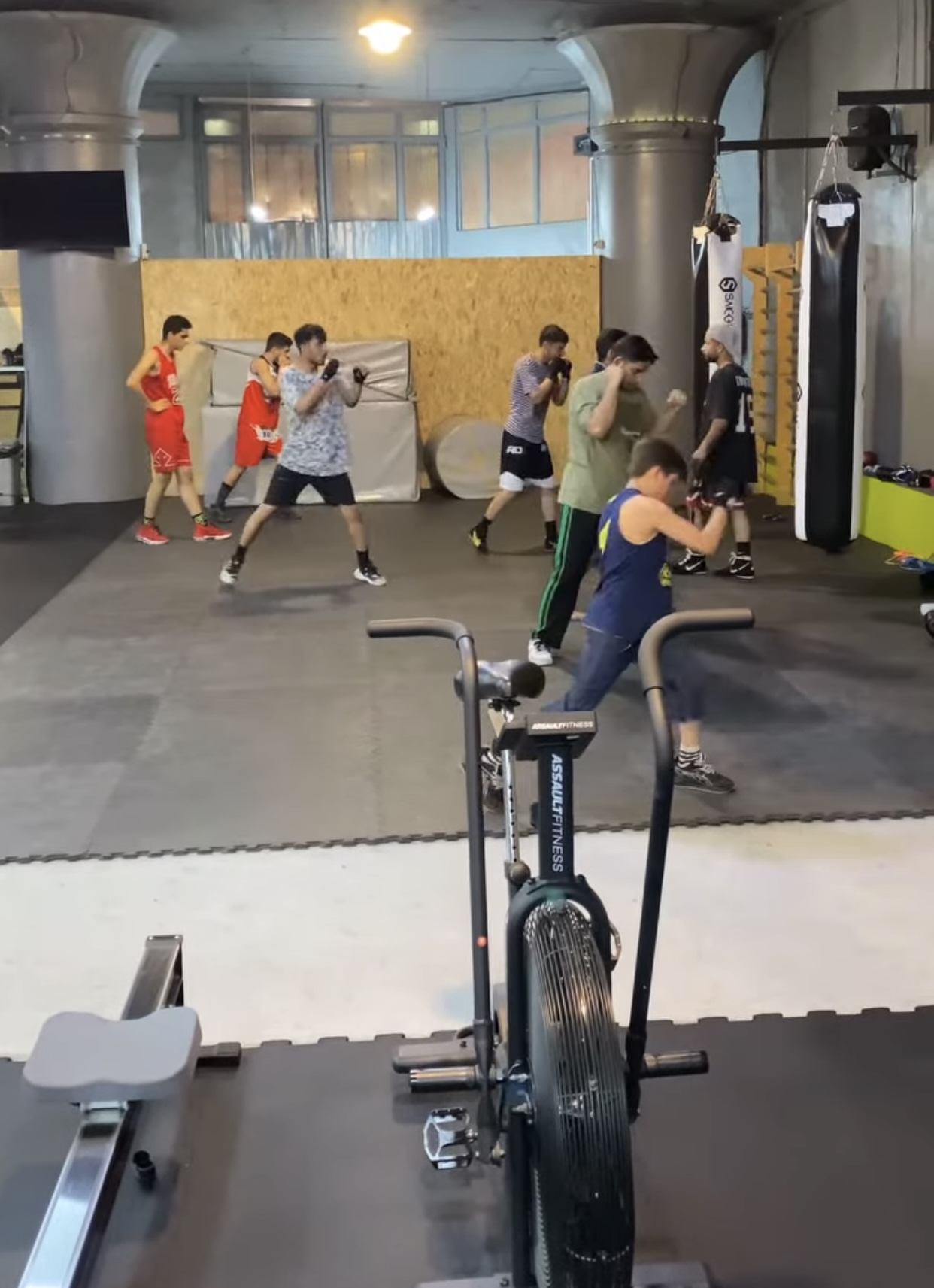 باشگاه بوکس اکس لیمیت