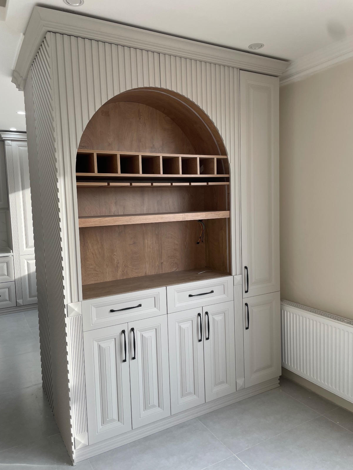 کابینت عزتی