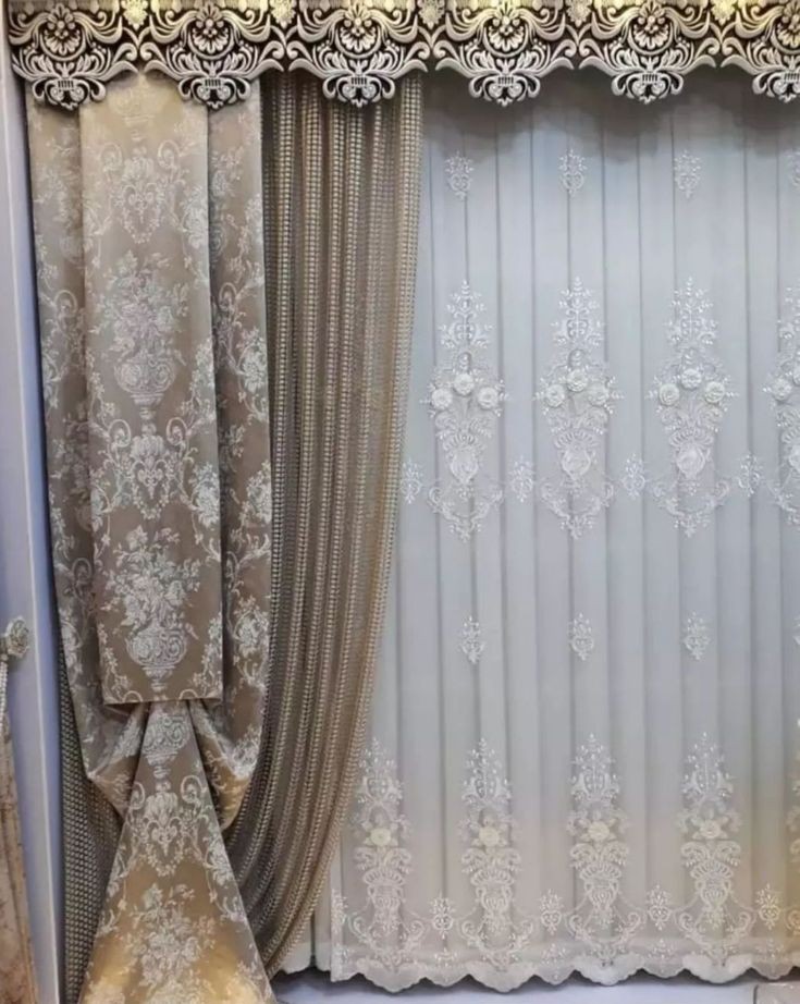 گالری پرده ماهلین