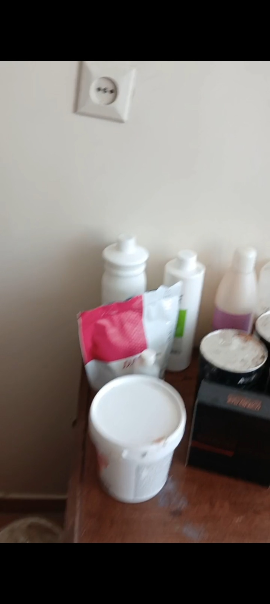 خدمات رنگ و لایت و زیبایی شمس الدینی