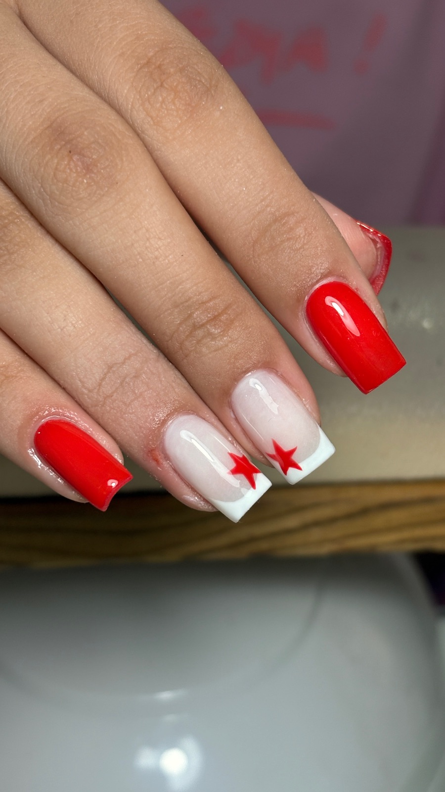 Maryam nailbar