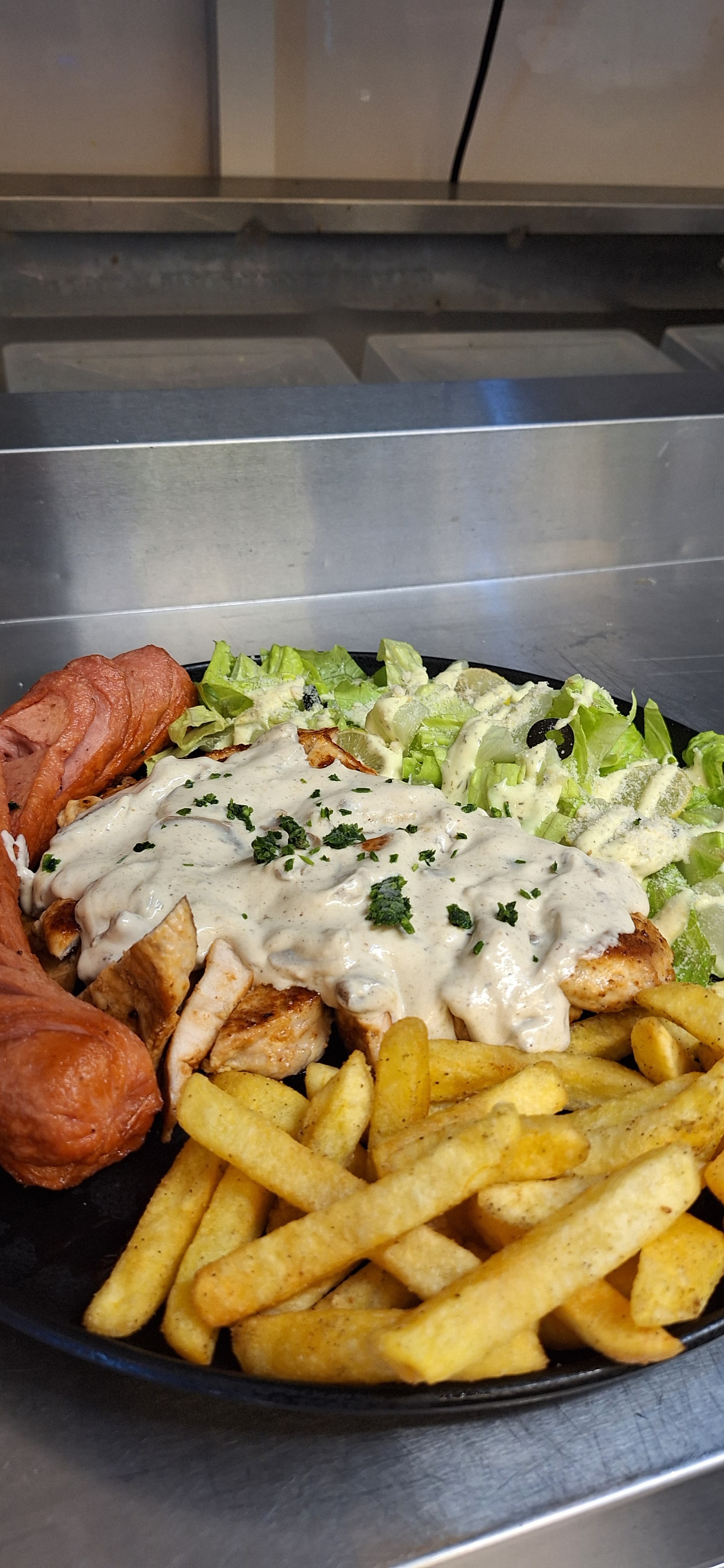 کافه رستوران اُلگا