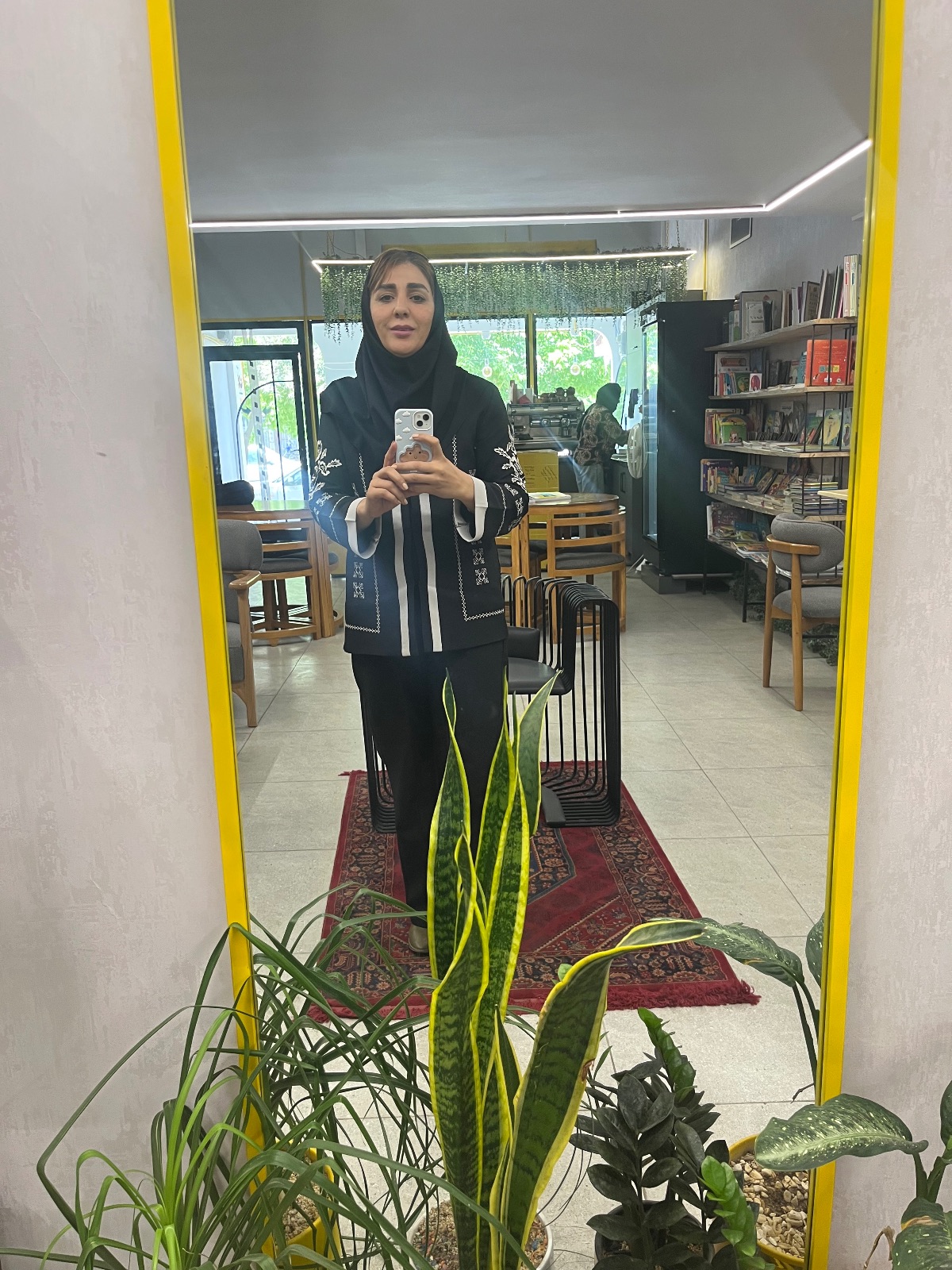 بیمه ایران - راضیه کوهستانی