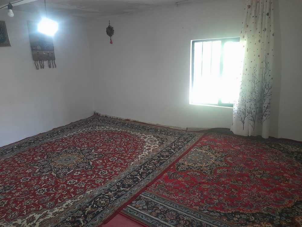 اقامتگاه وبومگردی براتیان