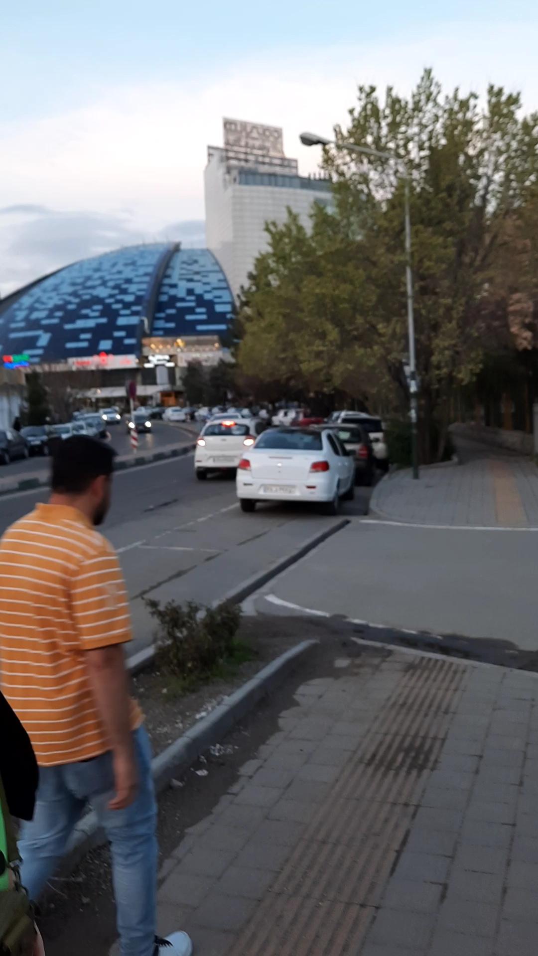 پارکینگ لیدوما