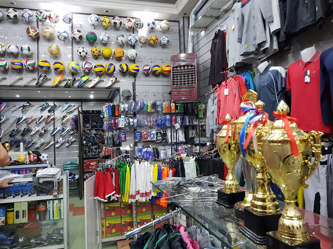 فروشگاه ورزشی معین