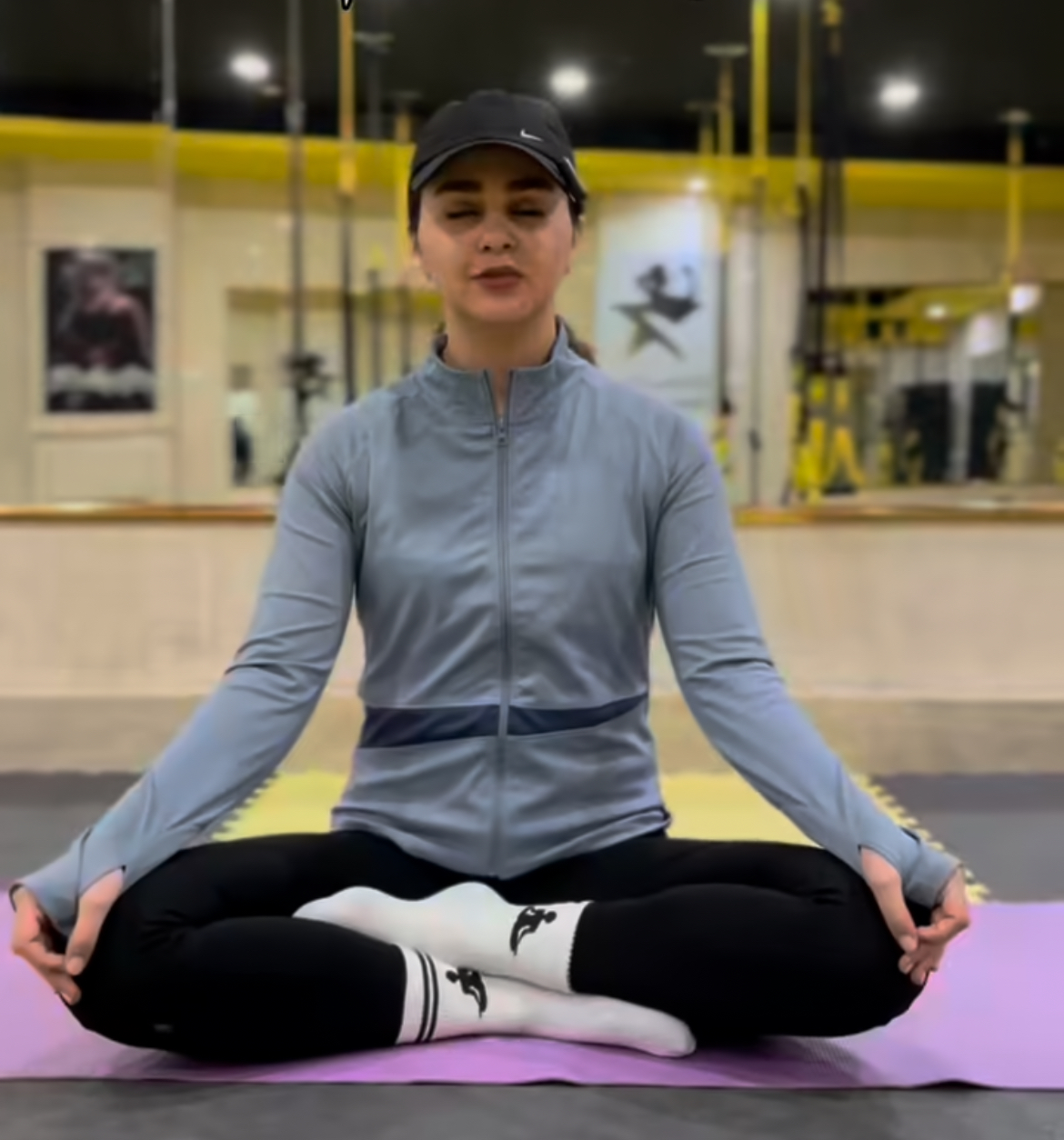 مربی یوگا  مقدماتی تا پیشرفته بهار
