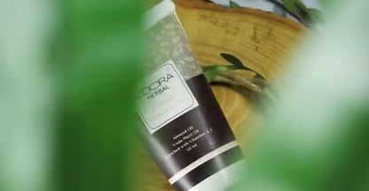 بهترین محصولات ارایشی و بهداشتی منصوری