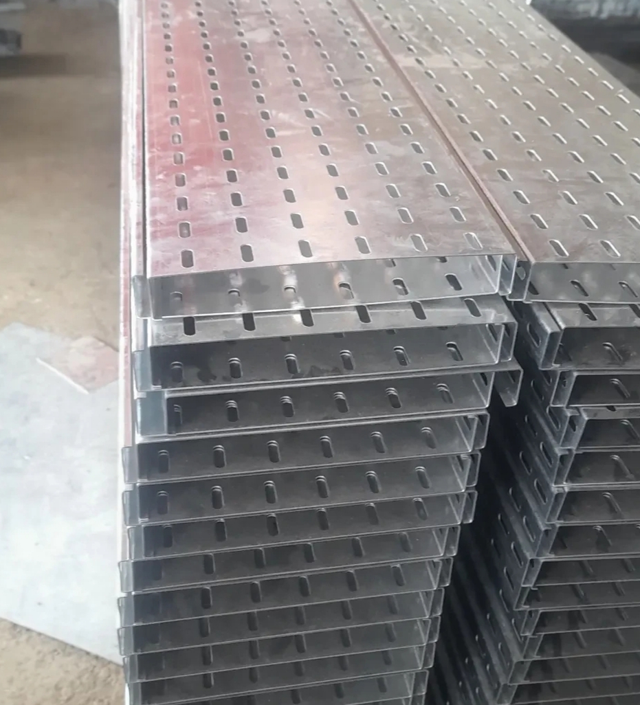 لوله فولادی و سینی کابل SINATECH