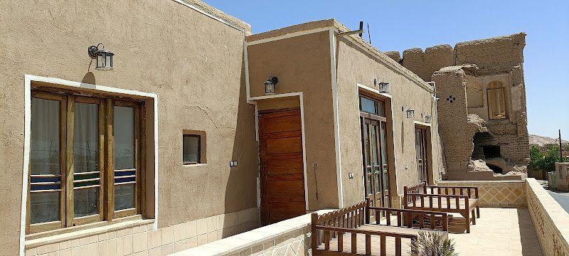 بومگردی اسفندیار