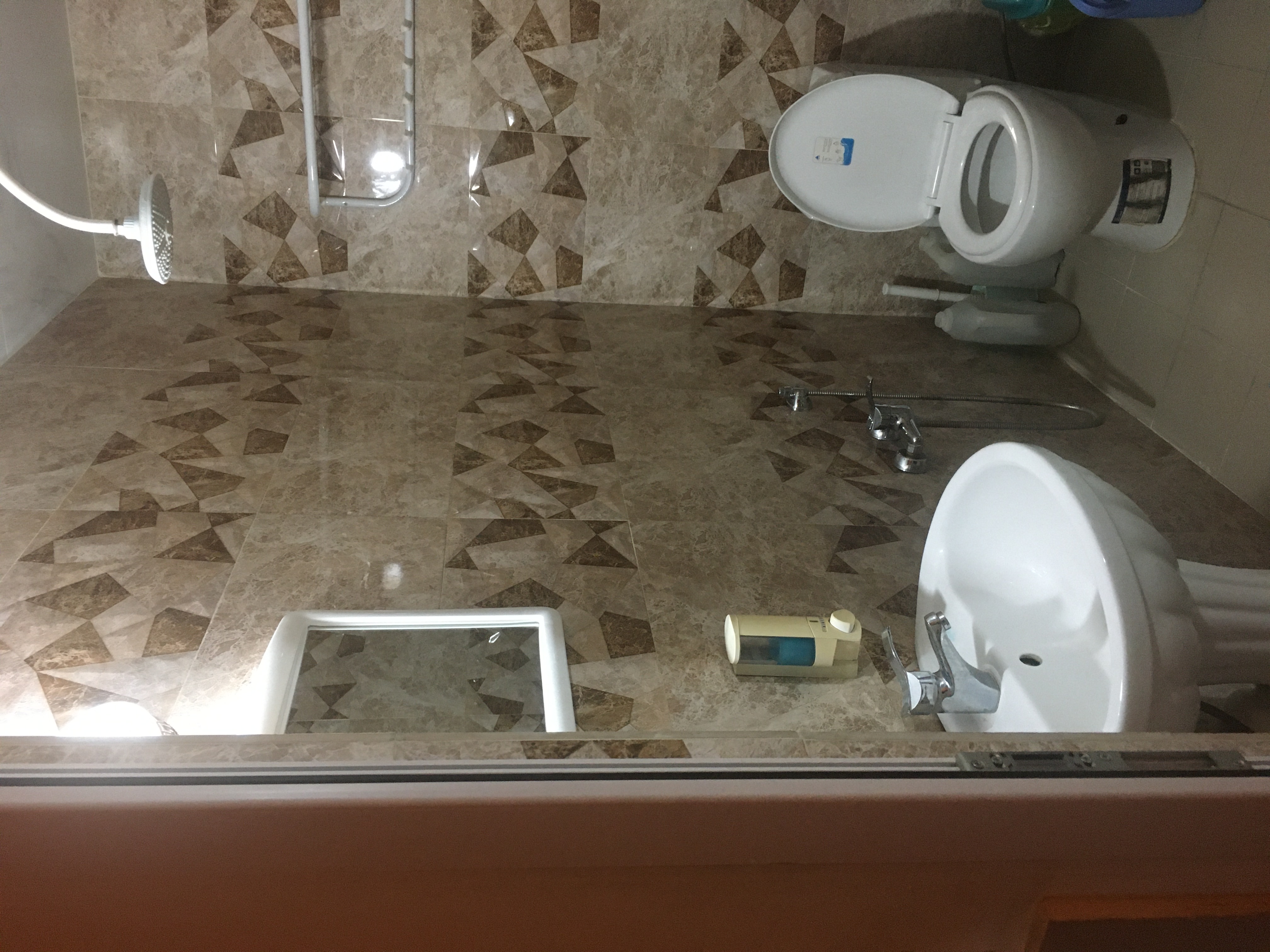 هتل اردیبهشت