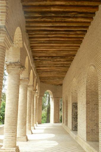 عمارت صمیمی (خانه تاریخی امامی نائین)
