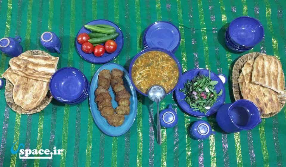 اقامتگاه بومگردی سرخدار