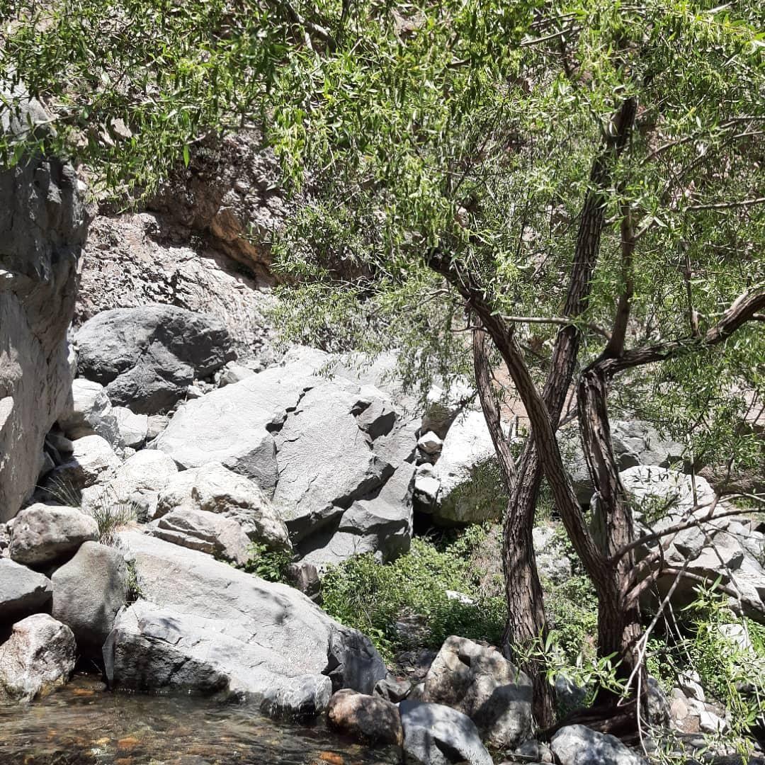 مسیر کوه نوردی به سمت قله دارآباد