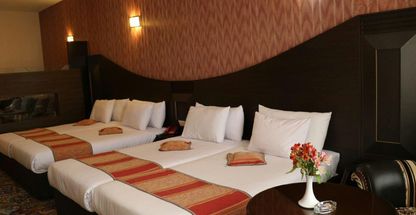 هتل باباطاهر