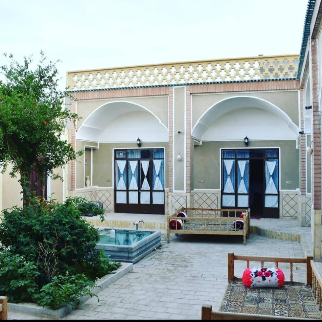 اقامتگاه سنتی مادر بزرگ