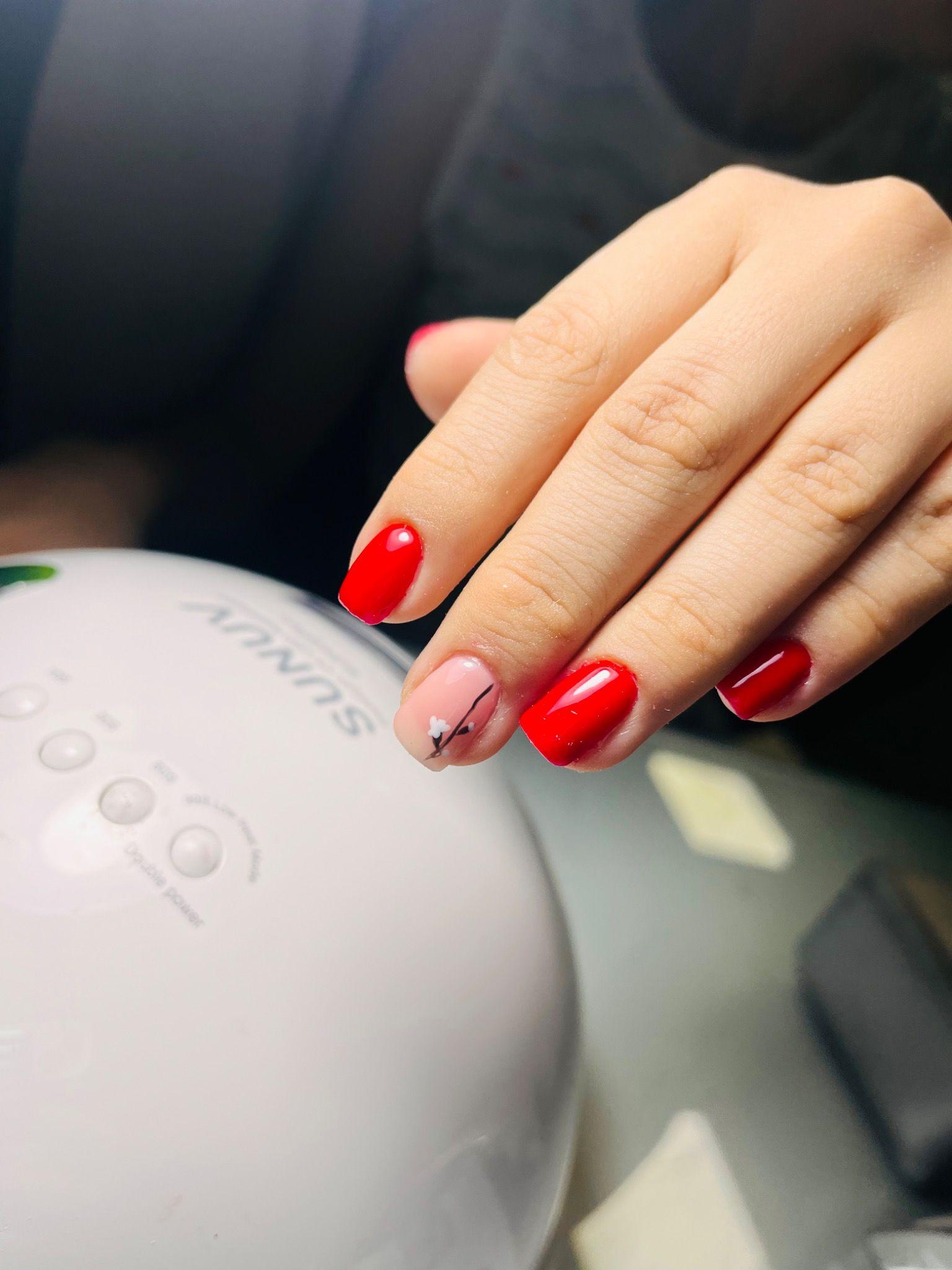 خدمات ناخن نیل