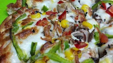 پیتزا ساندویچ دادلی