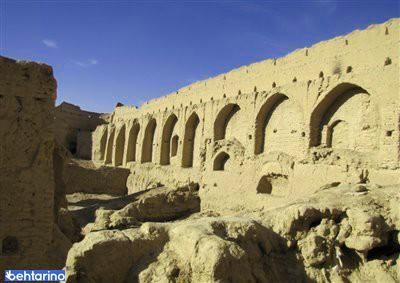 قلعه ابرندآباد