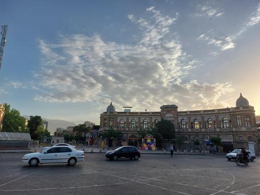 ورودی شمالی مترو میدان حسن آباد