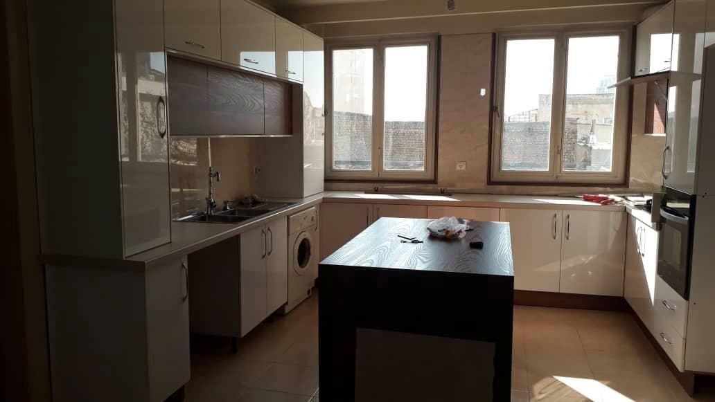 دکوراسیون داخلی سعید - ساخت و اجرای سیستم آشپزخانه، کابینت و کمد دیواری