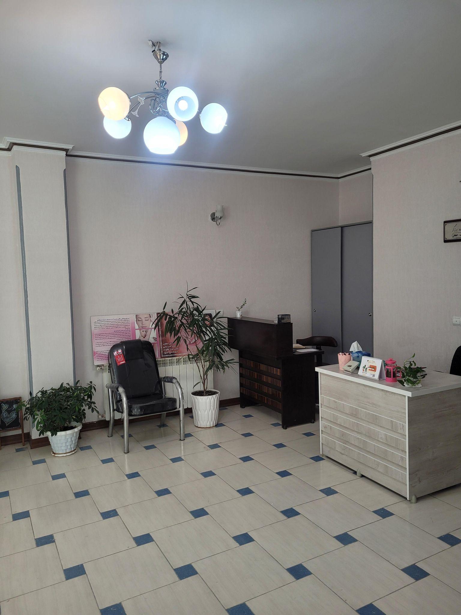 دکتر آیدا عباس پور