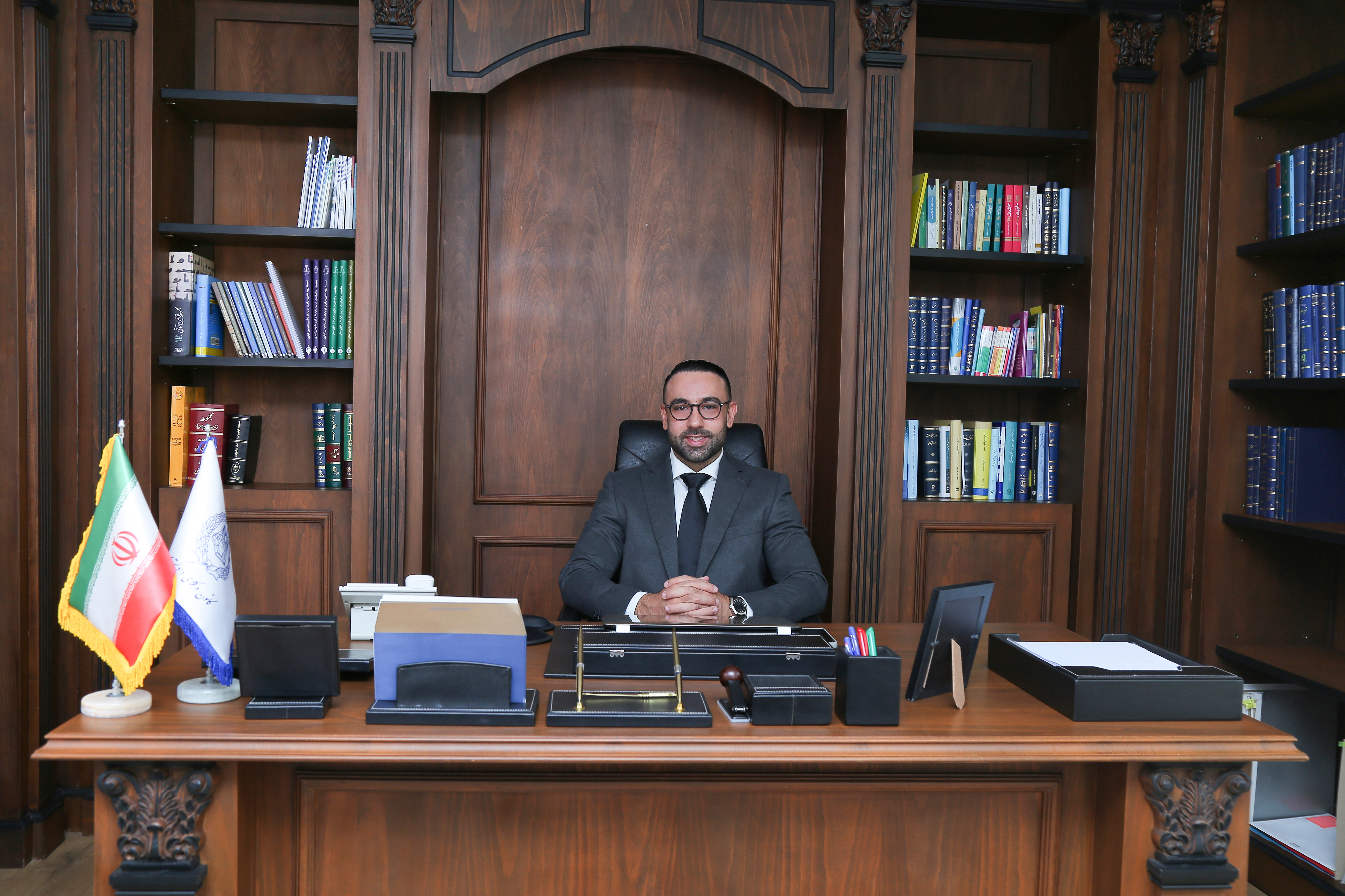 وکیل پایه یک دادگستری سروش سلامیان