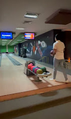 مجتمع تجاری صالح بولینگ