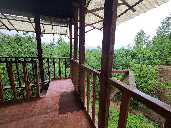 کلبه لفور (Lafoor Cottage)