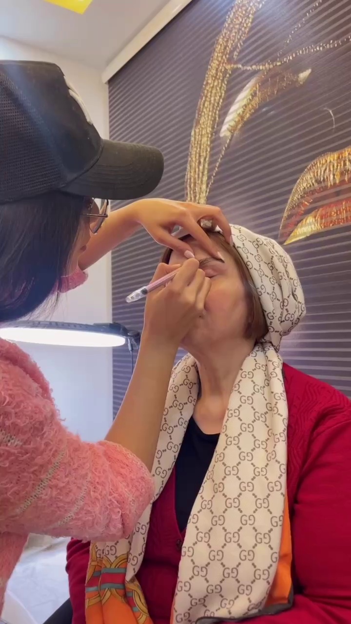 سالن زیبایی و VIP عروس ماتینا