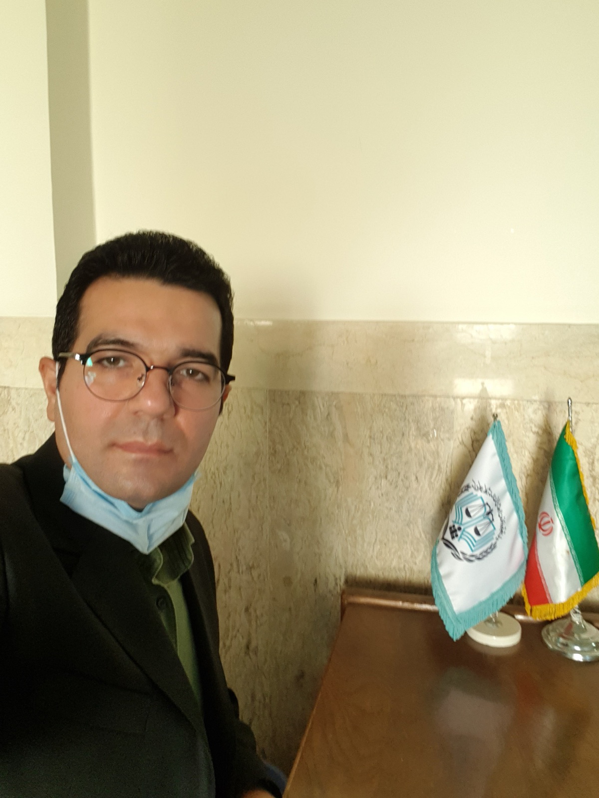 وکیل داذگستری
