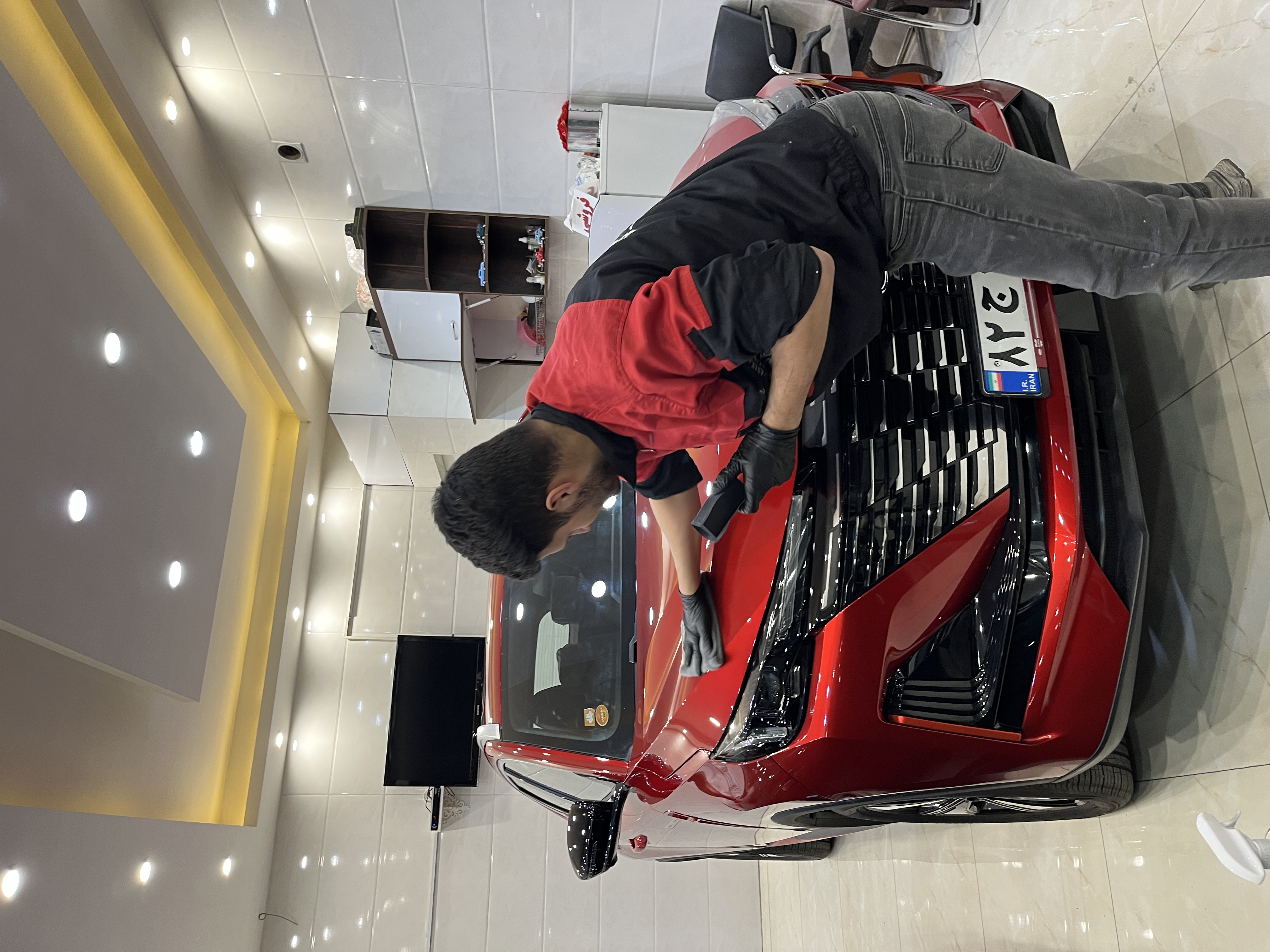 میکا کارشناش خدمات تخصصی سرامیک خودرو