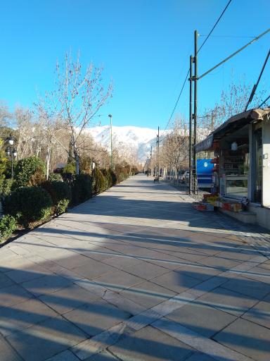 ایستگاه اتوبوس نیایش به سمت شهرک غرب