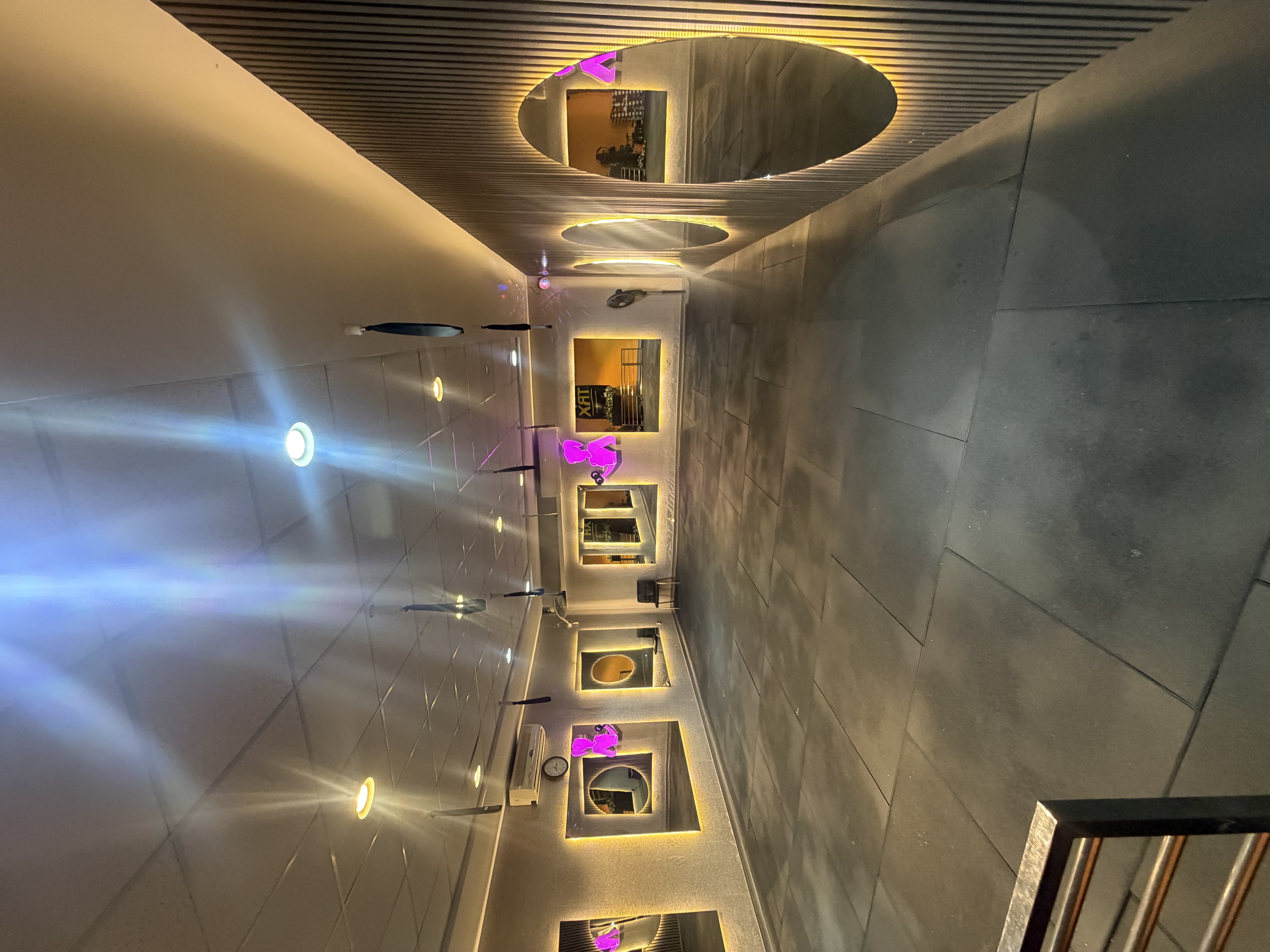 باشگاه بدنسازی وtrx بانوان