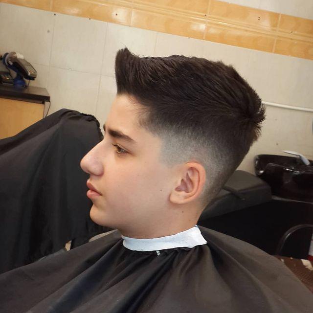 آرایشگاه مردانه گلدن