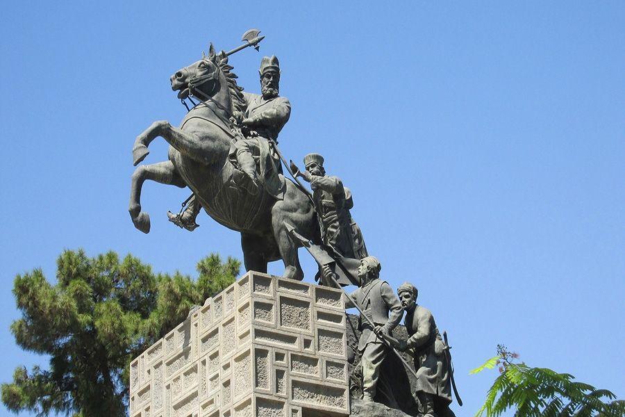 مقبره نادر شاه