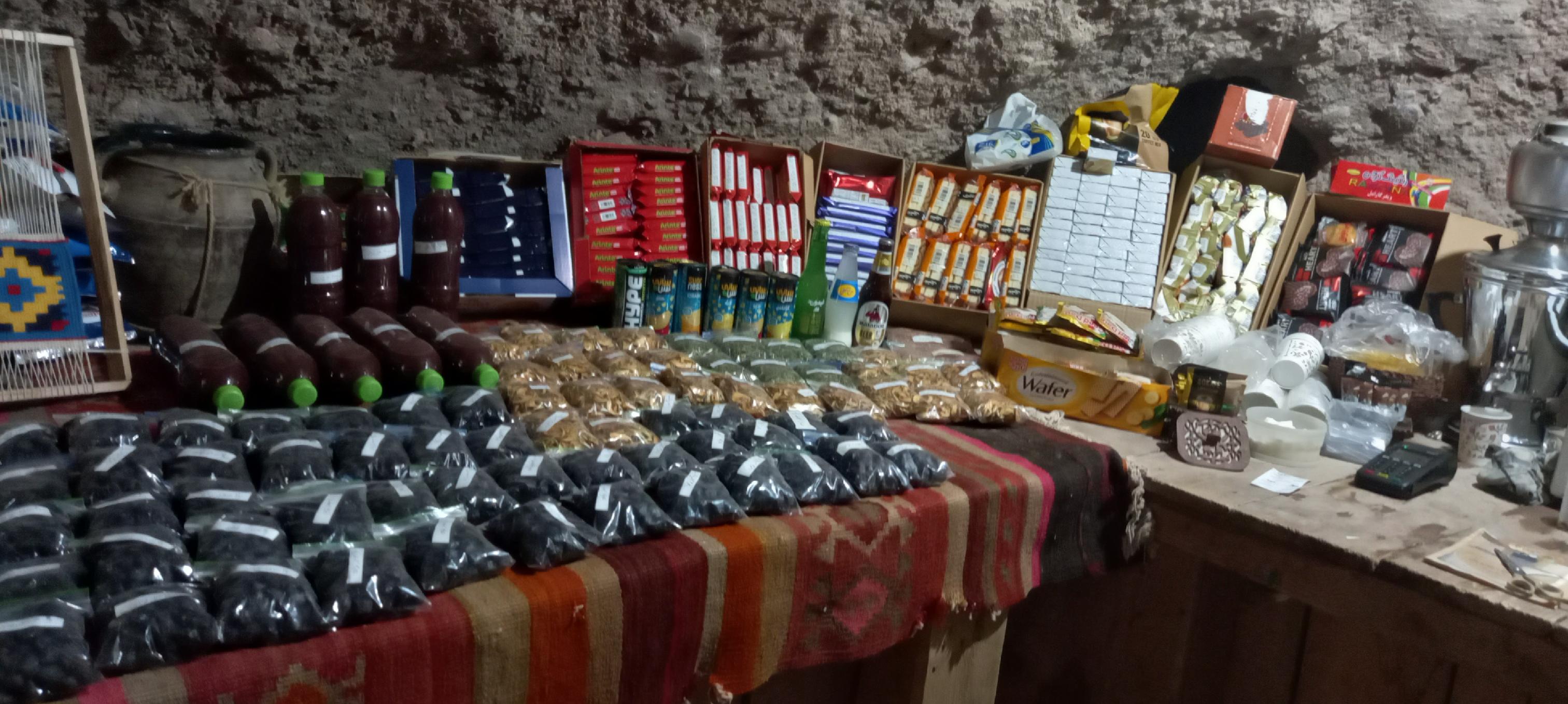 کافه دستکند