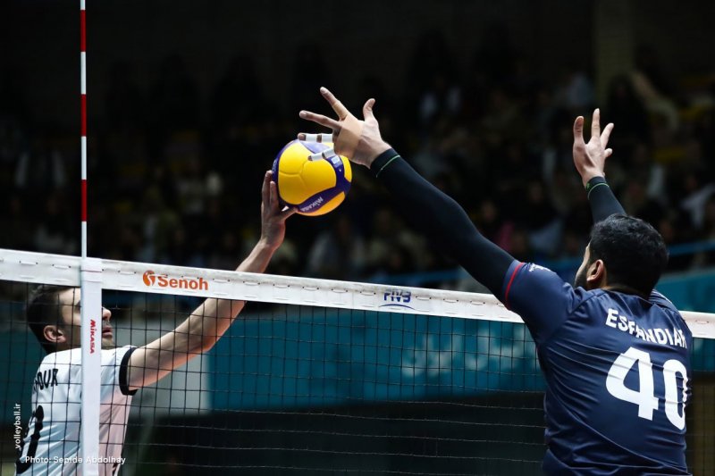 سالن ورزشی شهید ابراهیم هادی پردیس