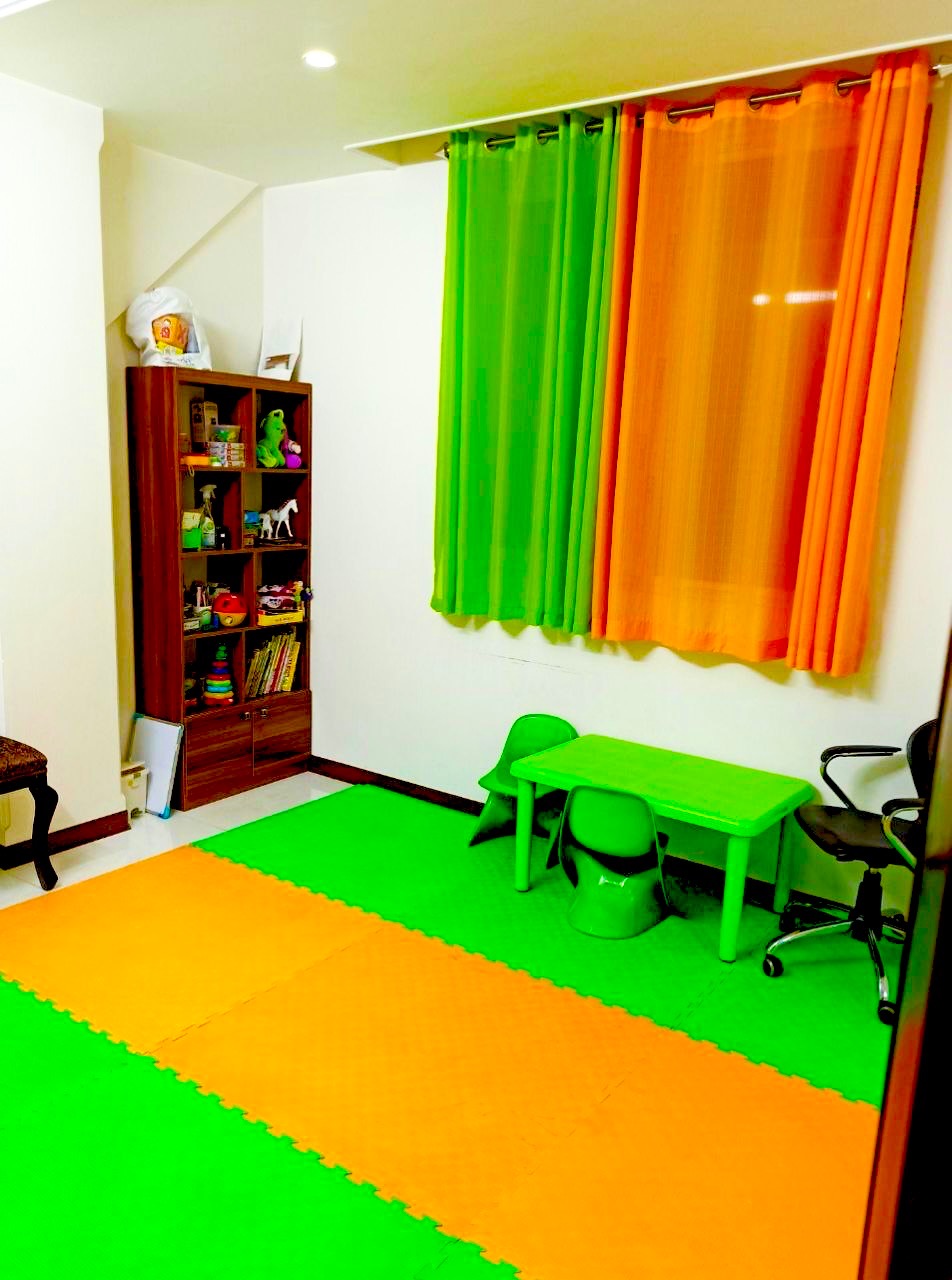 کاردرمانی، گفتاردرمانی و روانشناسی افروز