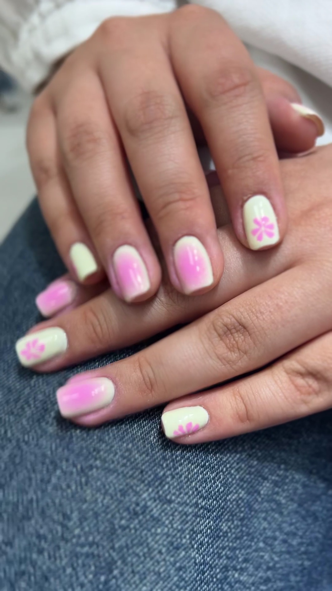 ناخنکار مهسا نیرومند