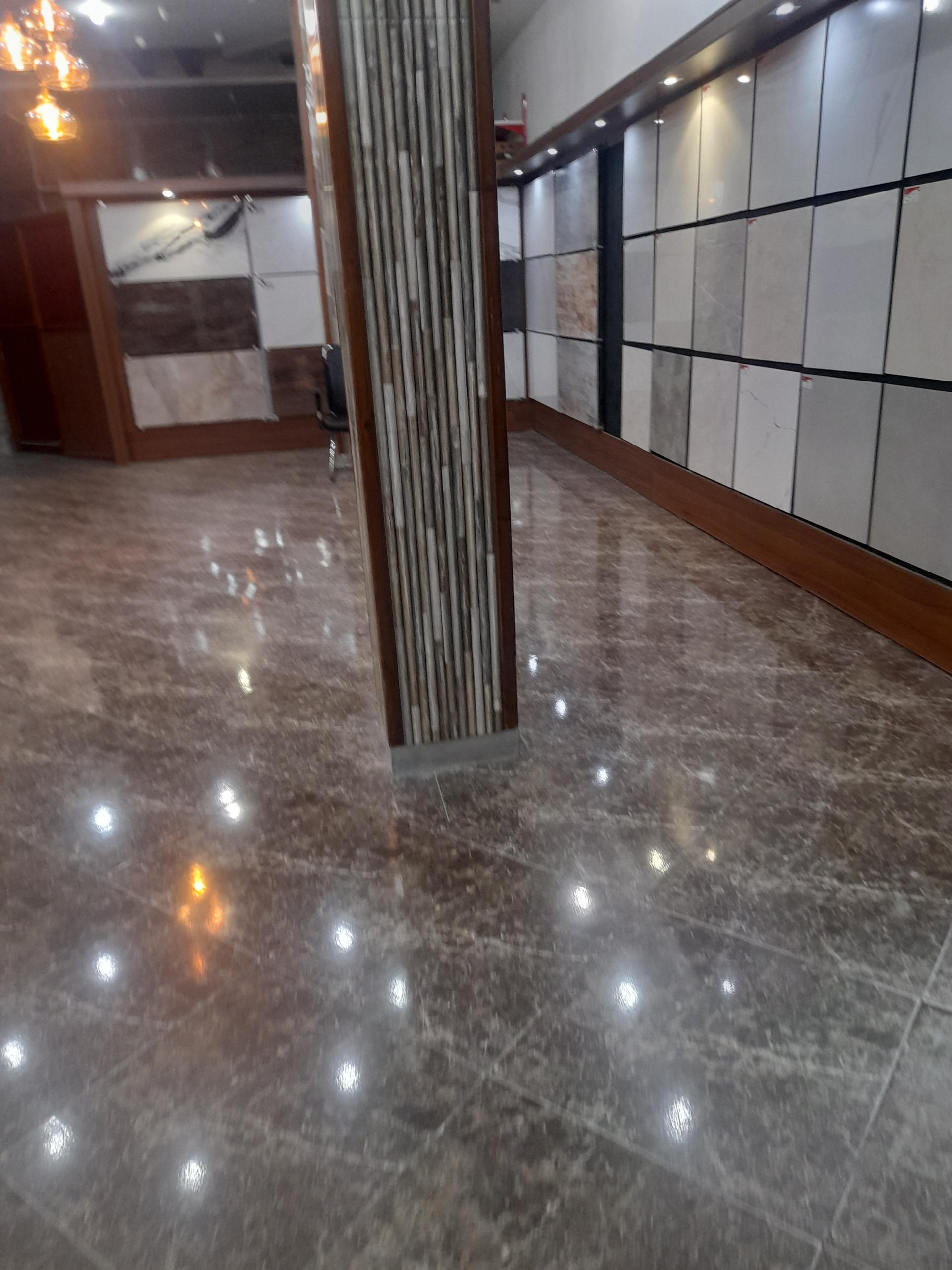 دفتر نمایندگی ایساتیس و اریستون