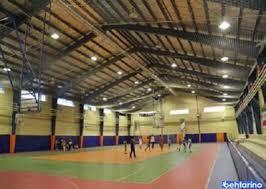 زمین ورزشی یاس