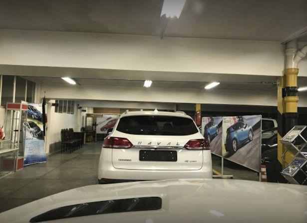 نمایندگی و تعمیرگاه گروه بهمن در خیابان آزادی - کد 1015