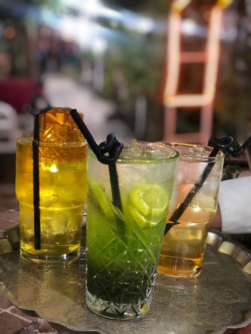 رستوران سنتی باغ صفا